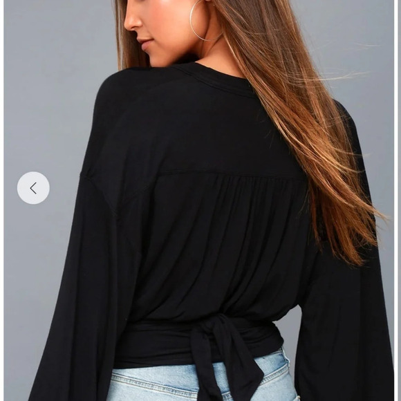 Free People That's a Wrap Black Bell Sleeve Crop Top Size Small - Picture 4 of 8